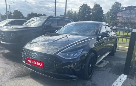 Hyundai Sonata VIII, 2022 год, 1 899 000 рублей, 1 фотография