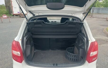 Skoda Fabia II, 2009 год, 350 000 рублей, 7 фотография
