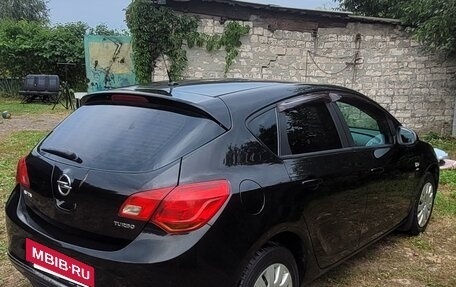 Opel Astra J, 2013 год, 650 000 рублей, 4 фотография
