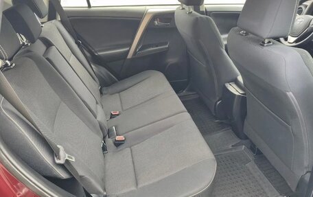 Toyota RAV4, 2017 год, 2 300 000 рублей, 14 фотография