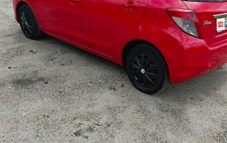 Toyota Vitz, 2012 год, 650 000 рублей, 11 фотография