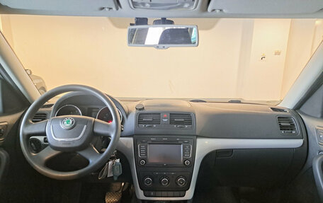 Skoda Yeti I рестайлинг, 2011 год, 655 000 рублей, 17 фотография