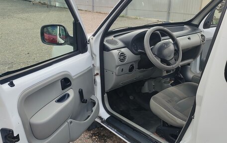 Renault Kangoo II рестайлинг, 2007 год, 280 000 рублей, 1 фотография