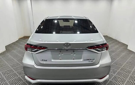 Toyota Corolla, 2022 год, 1 825 000 рублей, 4 фотография