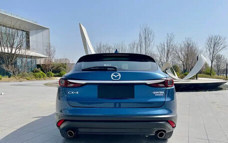 Mazda CX-4, 2022 год, 2 230 000 рублей, 5 фотография