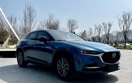Mazda CX-4, 2022 год, 2 230 000 рублей, 3 фотография