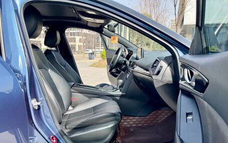 Mazda CX-4, 2022 год, 2 230 000 рублей, 9 фотография