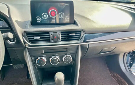 Mazda CX-4, 2022 год, 2 230 000 рублей, 19 фотография