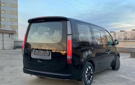 Hyundai Staria, 2025 год, 6 500 000 рублей, 4 фотография
