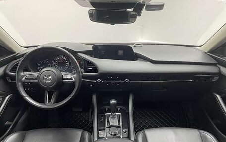Mazda 3, 2023 год, 1 790 000 рублей, 17 фотография