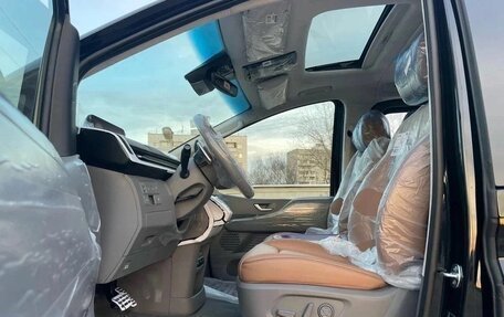 Hyundai Staria, 2025 год, 6 500 000 рублей, 10 фотография