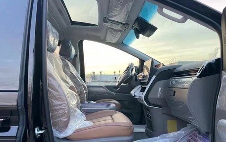 Hyundai Staria, 2025 год, 6 500 000 рублей, 18 фотография