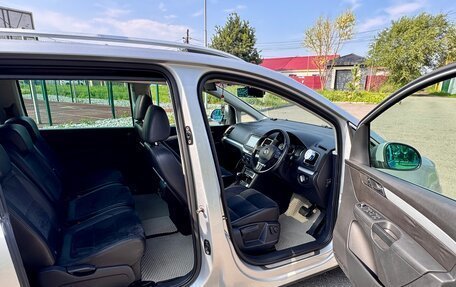 Volkswagen Sharan II, 2011 год, 1 249 000 рублей, 11 фотография