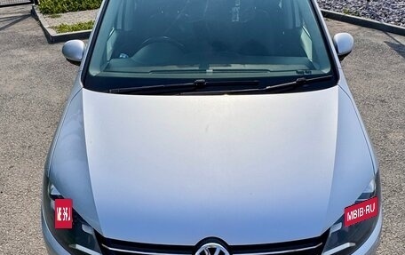 Volkswagen Sharan II, 2011 год, 1 249 000 рублей, 3 фотография
