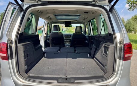 Volkswagen Sharan II, 2011 год, 1 249 000 рублей, 17 фотография