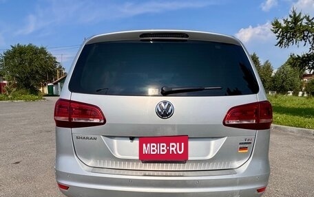 Volkswagen Sharan II, 2011 год, 1 249 000 рублей, 8 фотография