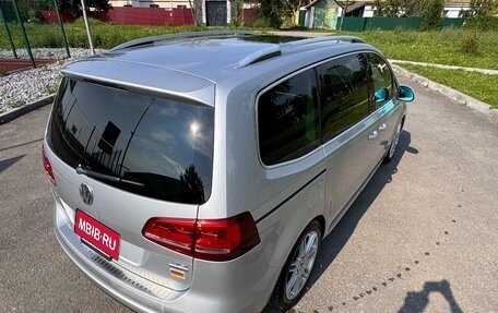 Volkswagen Sharan II, 2011 год, 1 249 000 рублей, 10 фотография