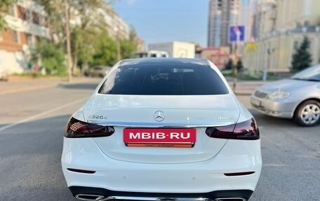 Mercedes-Benz E-Класс, 2021 год, 5 750 000 рублей, 5 фотография