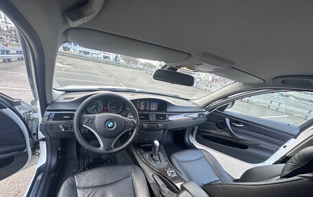 BMW 3 серия, 2011 год, 900 000 рублей, 2 фотография