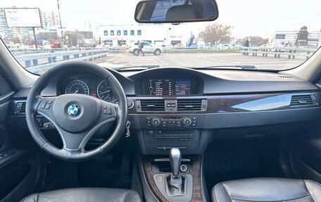 BMW 3 серия, 2011 год, 900 000 рублей, 6 фотография