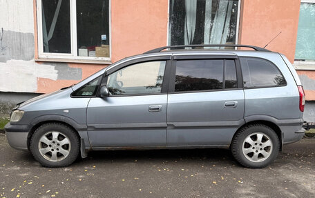 Opel Zafira A рестайлинг, 2003 год, 350 000 рублей, 3 фотография