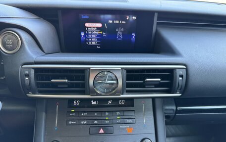 Lexus IS III, 2020 год, 3 150 000 рублей, 22 фотография