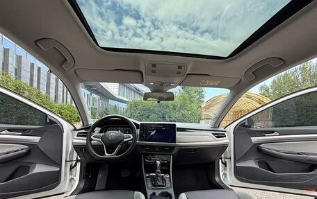 Volkswagen Bora, 2022 год, 1 800 000 рублей, 15 фотография