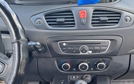 Renault Scenic III, 2010 год, 650 000 рублей, 9 фотография