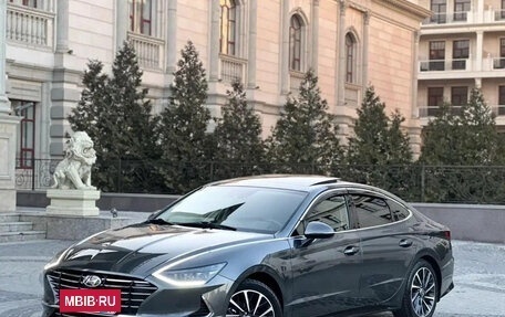 Hyundai Sonata VIII, 2022 год, 2 400 000 рублей, 3 фотография