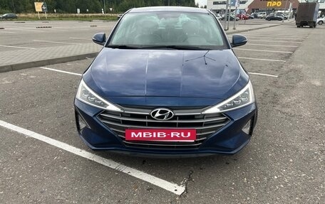 Hyundai Elantra VI рестайлинг, 2020 год, 1 900 000 рублей, 2 фотография