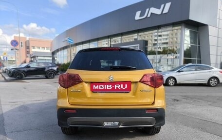 Suzuki Vitara II рестайлинг, 2019 год, 1 990 000 рублей, 5 фотография