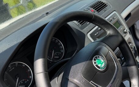 Skoda Octavia, 2012 год, 750 000 рублей, 7 фотография