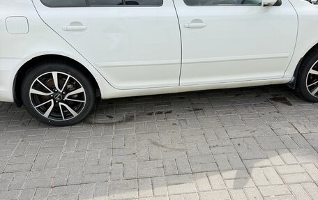 Skoda Octavia, 2012 год, 750 000 рублей, 31 фотография