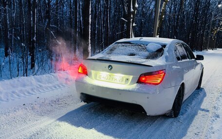 BMW 5 серия, 2008 год, 1 700 000 рублей, 3 фотография