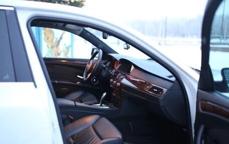 BMW 5 серия, 2008 год, 1 700 000 рублей, 8 фотография