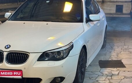 BMW 5 серия, 2008 год, 1 700 000 рублей, 4 фотография