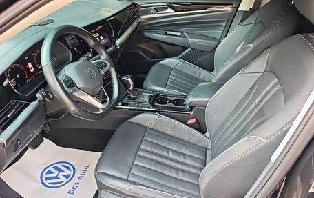 Volkswagen Passat B8 рестайлинг, 2023 год, 2 290 000 рублей, 9 фотография