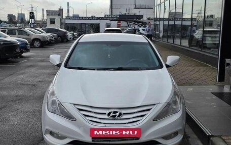 Hyundai Sonata VI, 2011 год, 715 000 рублей, 4 фотография