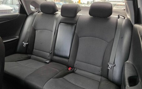 Hyundai Sonata VI, 2011 год, 715 000 рублей, 18 фотография