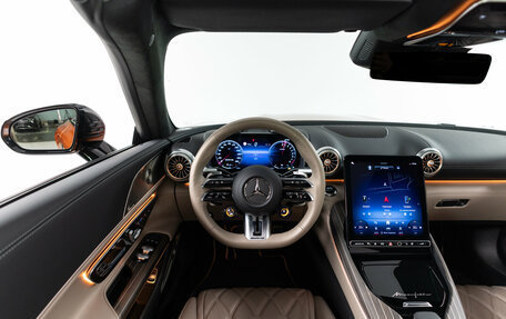 Mercedes-Benz SL-Класс AMG, 2024 год, 23 990 000 рублей, 18 фотография