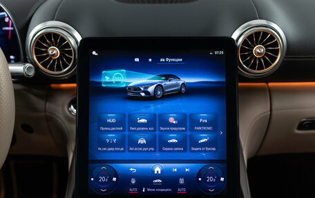 Mercedes-Benz SL-Класс AMG, 2024 год, 23 990 000 рублей, 27 фотография