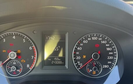 Volkswagen Jetta VI, 2011 год, 650 000 рублей, 6 фотография