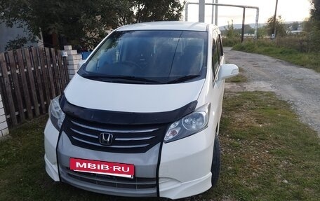 Honda Freed I, 2010 год, 890 000 рублей, 7 фотография