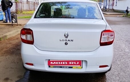 Renault Logan II, 2020 год, 400 000 рублей, 3 фотография