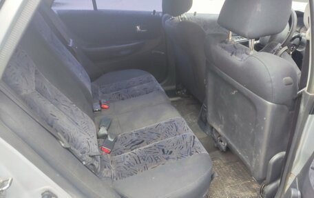 Mazda 323, 2000 год, 220 000 рублей, 10 фотография