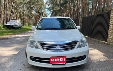 Nissan Tiida, 2004 год, 495 000 рублей, 2 фотография