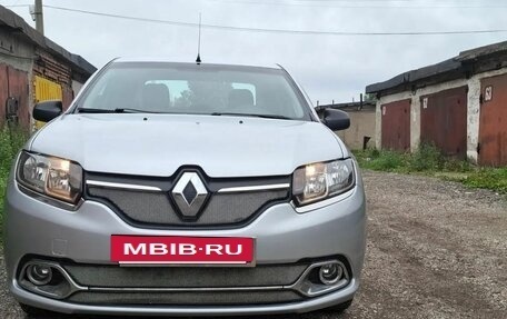 Renault Logan II, 2014 год, 700 000 рублей, 23 фотография