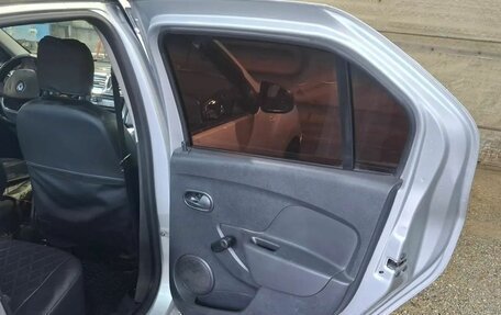 Renault Logan II, 2014 год, 700 000 рублей, 37 фотография