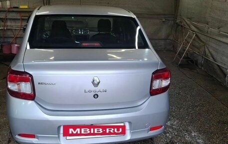 Renault Logan II, 2014 год, 700 000 рублей, 35 фотография