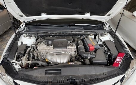 Toyota Camry, 2019 год, 2 700 000 рублей, 5 фотография